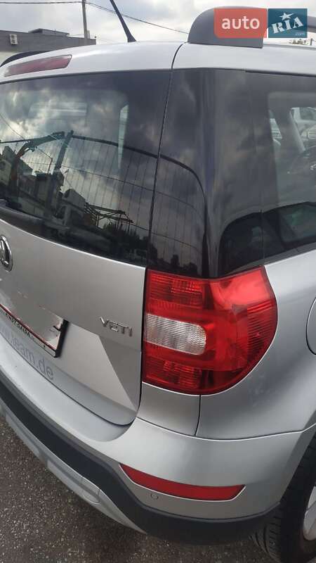 Позашляховик / Кросовер Skoda Yeti 2015 в Хмельницькому фото 5 Позашляховик / Кросовер Skoda Yeti 2015 в Хмельницькому