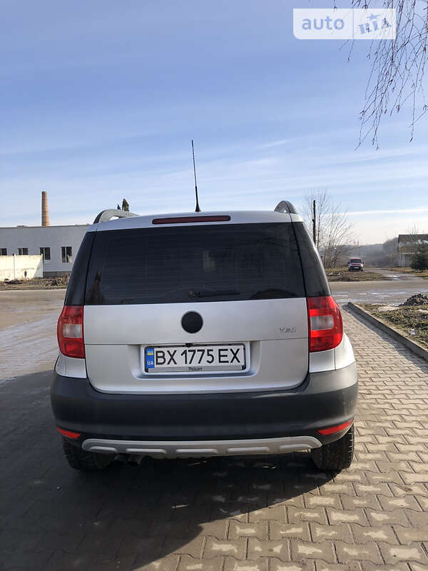 Позашляховик / Кросовер Skoda Yeti 2010 в Волочиську