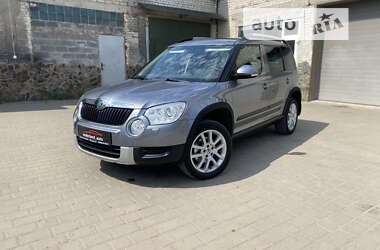 Позашляховик / Кросовер Skoda Yeti 2011 в 