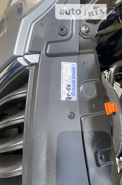 Позашляховик / Кросовер Skoda Yeti 2011 в 