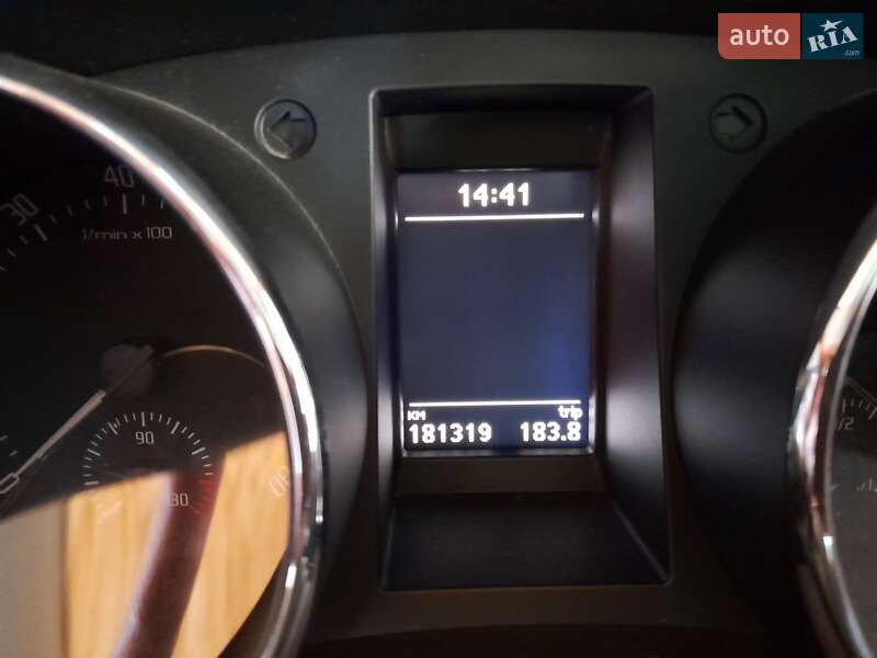 Внедорожник / Кроссовер Skoda Yeti 2012 в Барановке