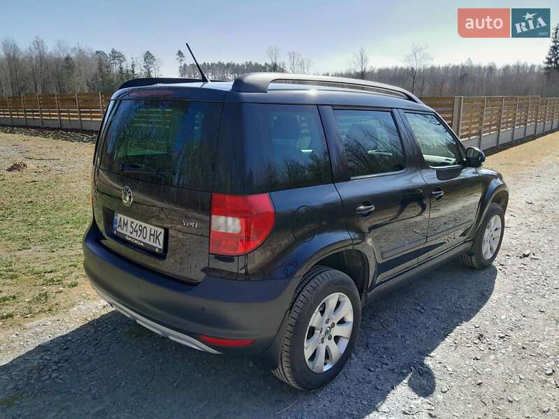 Внедорожник / Кроссовер Skoda Yeti 2012 в Барановке