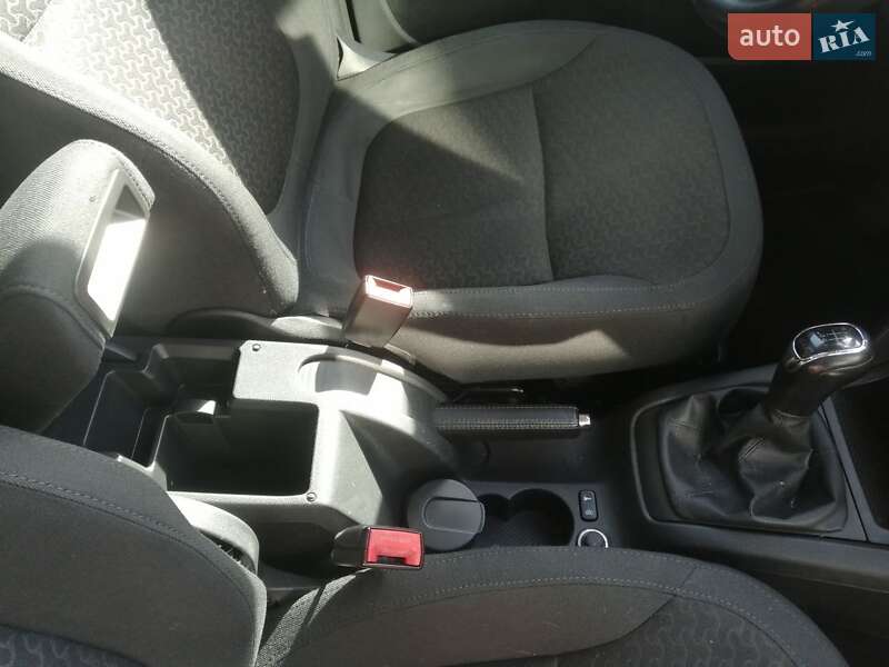 Позашляховик / Кросовер Skoda Yeti 2012 в Харкові