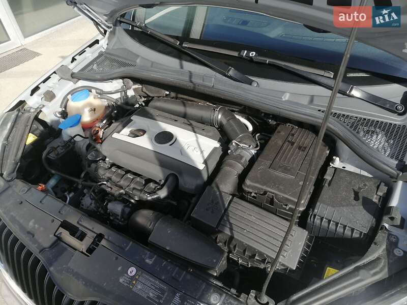 Позашляховик / Кросовер Skoda Yeti 2012 в Харкові