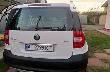 Внедорожник / Кроссовер Skoda Yeti 2010 в 