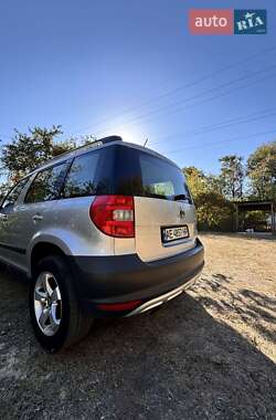 Позашляховик / Кросовер Skoda Yeti 2011 в Дніпрі