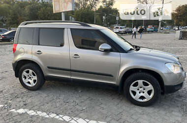 Позашляховик / Кросовер Skoda Yeti 2012 в Дніпрі