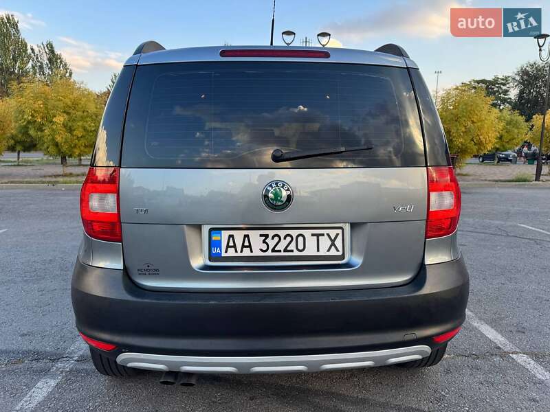 Внедорожник / Кроссовер Skoda Yeti 2009 в Запорожье