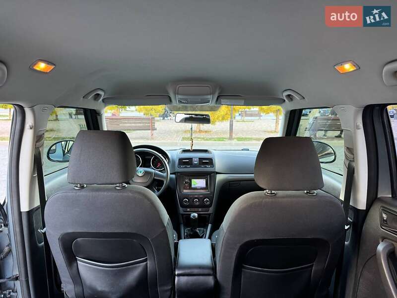 Внедорожник / Кроссовер Skoda Yeti 2009 в Запорожье