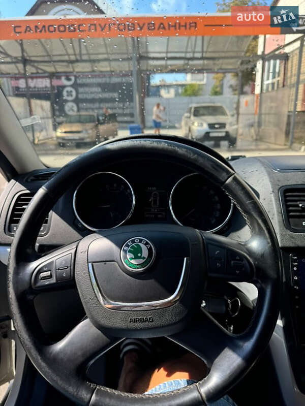 Внедорожник / Кроссовер Skoda Yeti 2012 в Чернигове