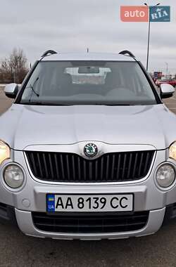 Позашляховик / Кросовер Skoda Yeti 2012 в Києві