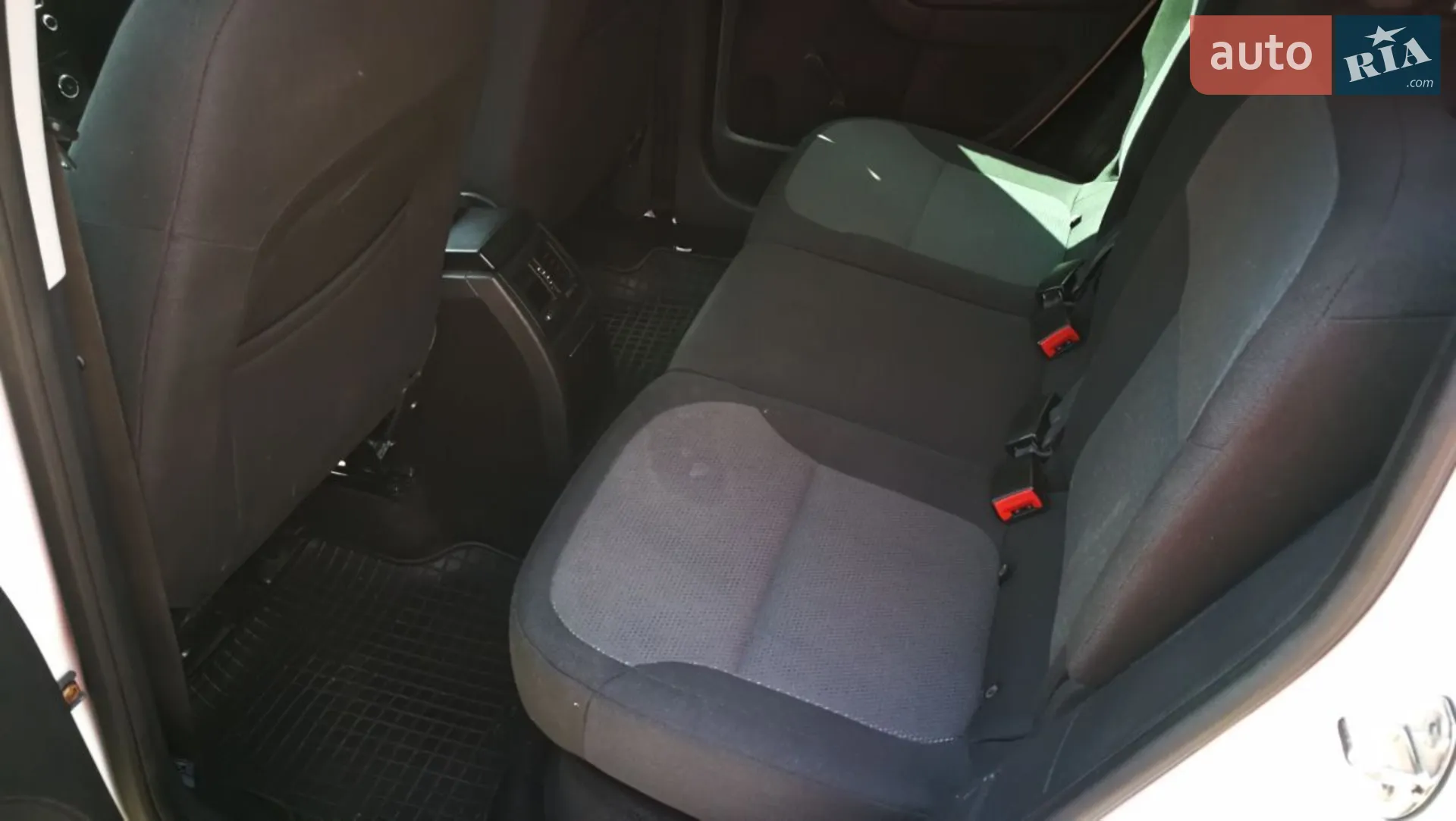 2011 Skoda Yeti - мініатюра 15