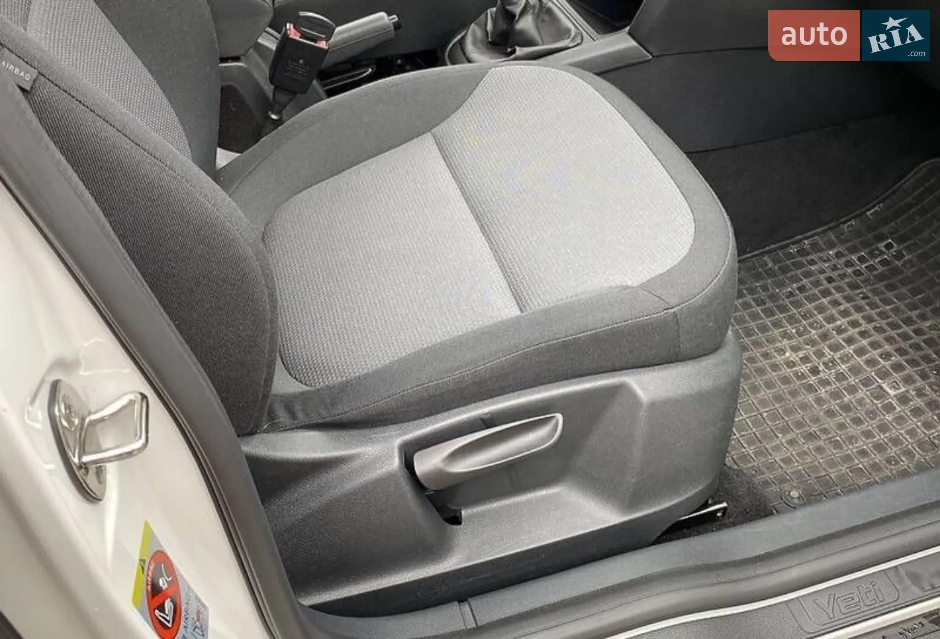 2011 Skoda Yeti - мініатюра 10