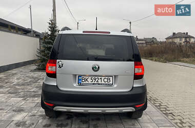 Внедорожник / Кроссовер Skoda Yeti 2012 в Ровно