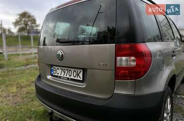 Внедорожник / Кроссовер Skoda Yeti 2010 в 