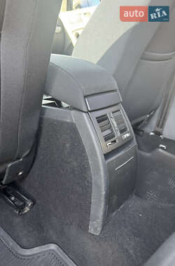 Внедорожник / Кроссовер Skoda Yeti 2012 в 