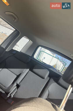 Внедорожник / Кроссовер Skoda Yeti 2012 в 