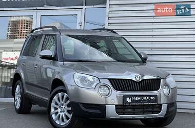 Внедорожник / Кроссовер Skoda Yeti 2013 в Киеве