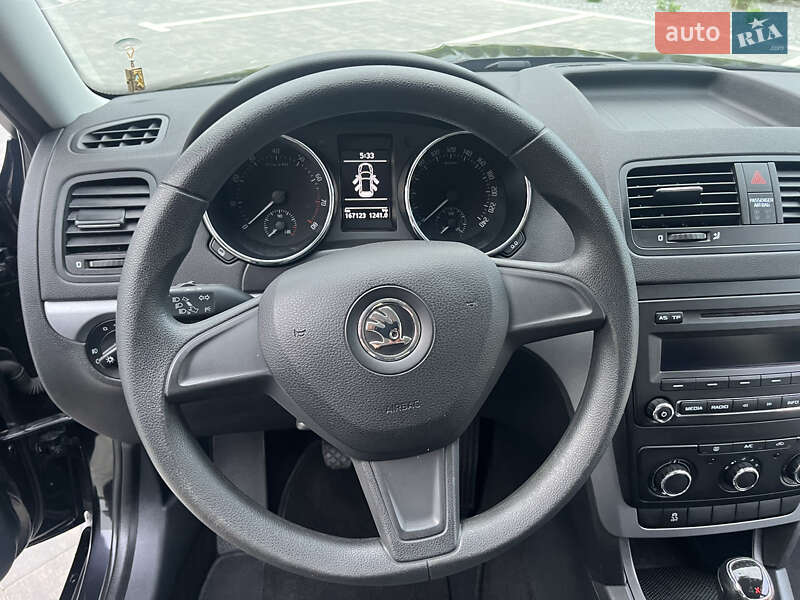 Внедорожник / Кроссовер Skoda Yeti 2013 в Луцке