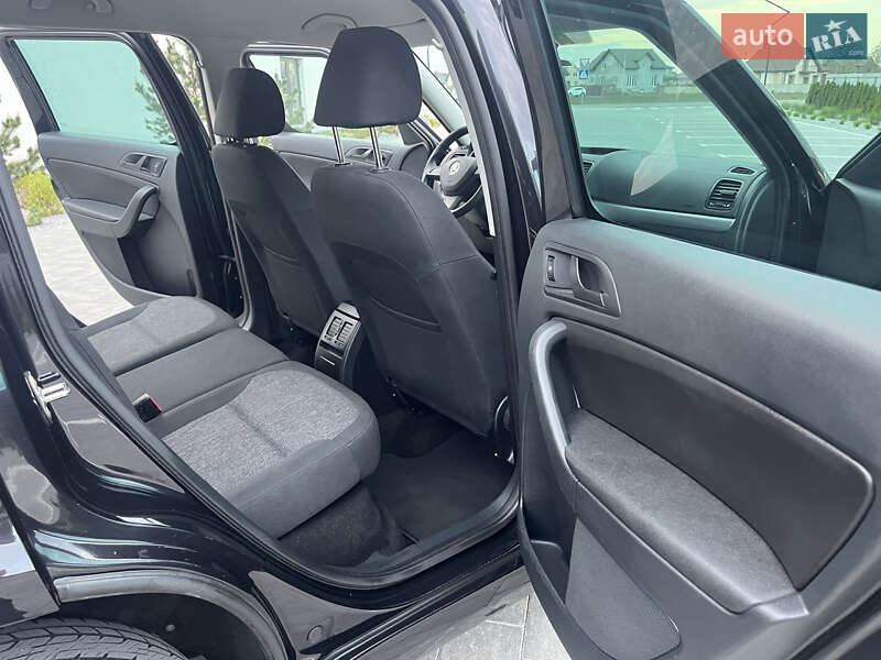 Внедорожник / Кроссовер Skoda Yeti 2013 в Луцке