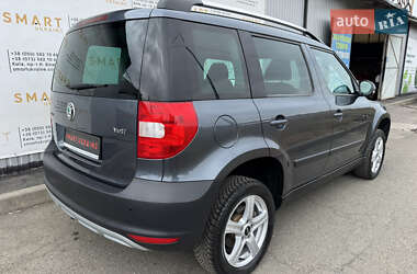 Позашляховик / Кросовер Skoda Yeti 2010 в 