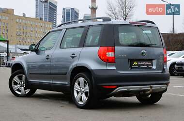 Позашляховик / Кросовер Skoda Yeti 2011 в 
