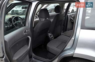 Позашляховик / Кросовер Skoda Yeti 2011 в 