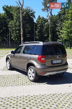 Позашляховик / Кросовер Skoda Yeti 2012 в Харкові