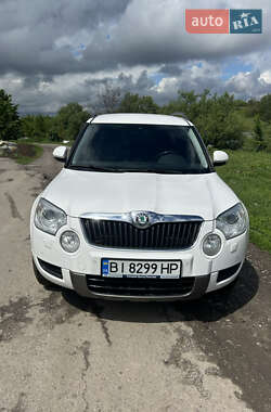 Внедорожник / Кроссовер Skoda Yeti 2011 в 