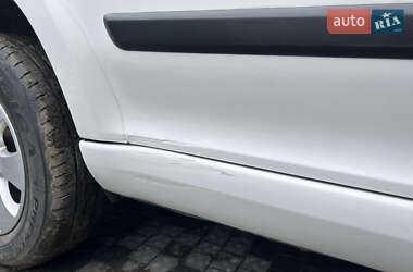 Внедорожник / Кроссовер Skoda Yeti 2011 в 