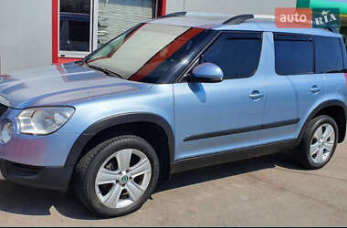 Позашляховик / Кросовер Skoda Yeti 2013 в Києві