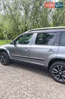 Внедорожник / Кроссовер Skoda Yeti 2013 в 