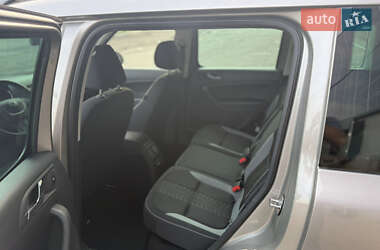 Позашляховик / Кросовер Skoda Yeti 2013 в 