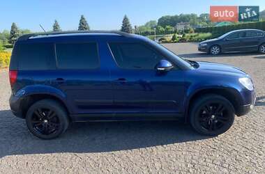 Внедорожник / Кроссовер Skoda Yeti 2011 в 