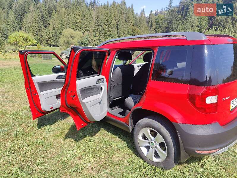 Внедорожник / Кроссовер Skoda Yeti 2012 в Дрогобыче