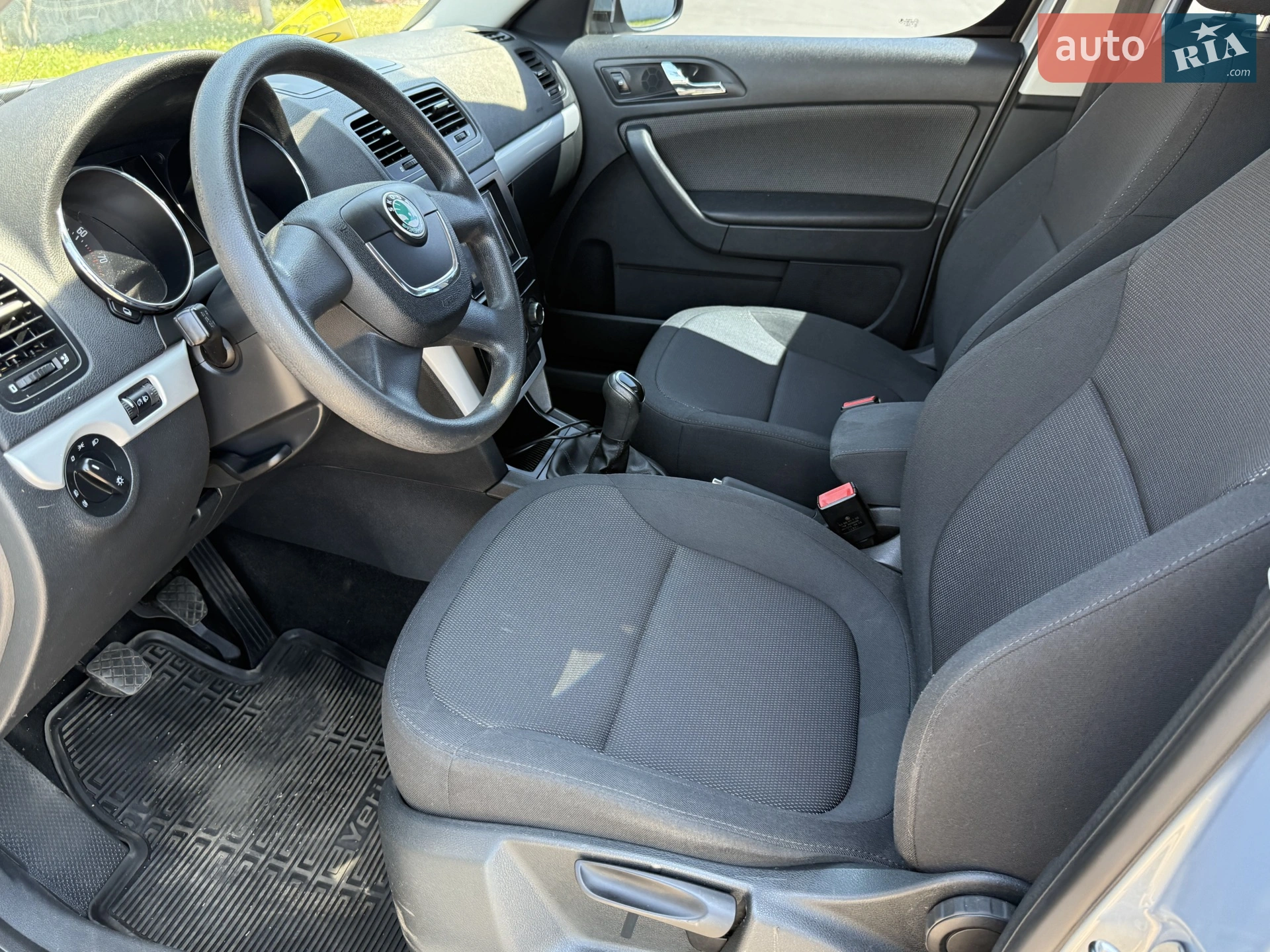 2012 Skoda Yeti - мініатюра 36