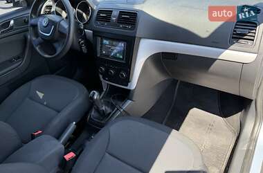 Внедорожник / Кроссовер Skoda Yeti 2012 в 
