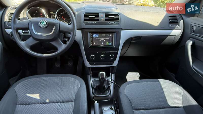 Внедорожник / Кроссовер Skoda Yeti 2012 в Киеве