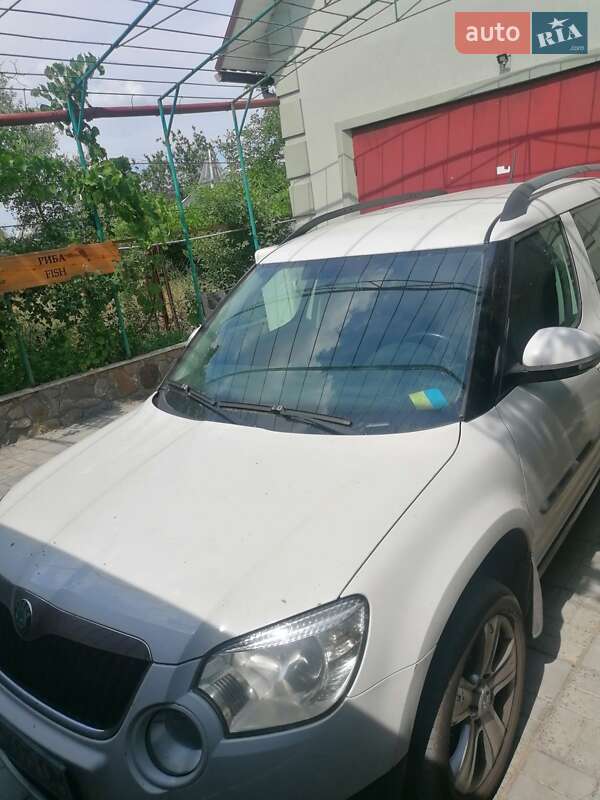 Внедорожник / Кроссовер Skoda Yeti 2011 в Киеве фото 13 Внедорожник / Кроссовер Skoda Yeti 2011 в Киеве