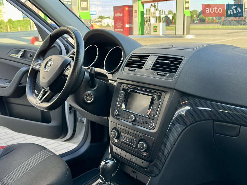 Внедорожник / Кроссовер Skoda Yeti 2015 в Житомире