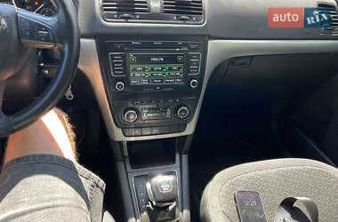 Внедорожник / Кроссовер Skoda Yeti 2012 в 