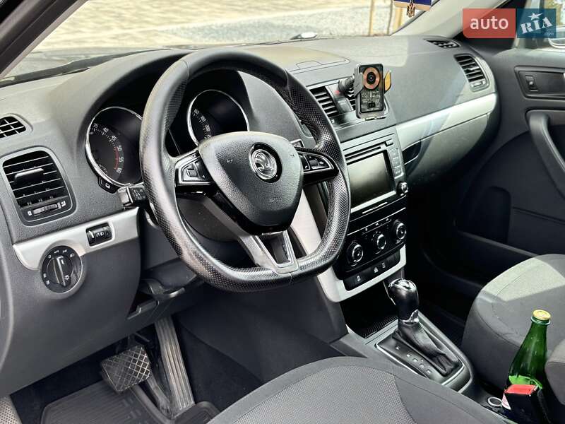 Внедорожник / Кроссовер Skoda Yeti 2014 в Звягеле