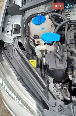 Внедорожник / Кроссовер Skoda Yeti 2009 в 