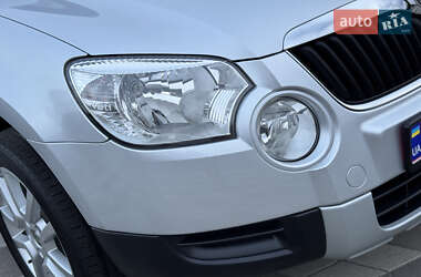 Внедорожник / Кроссовер Skoda Yeti 2010 в 