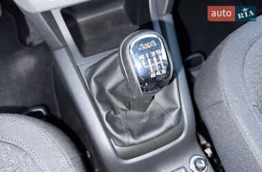 Внедорожник / Кроссовер Skoda Yeti 2010 в 