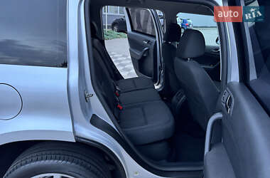 Внедорожник / Кроссовер Skoda Yeti 2010 в 