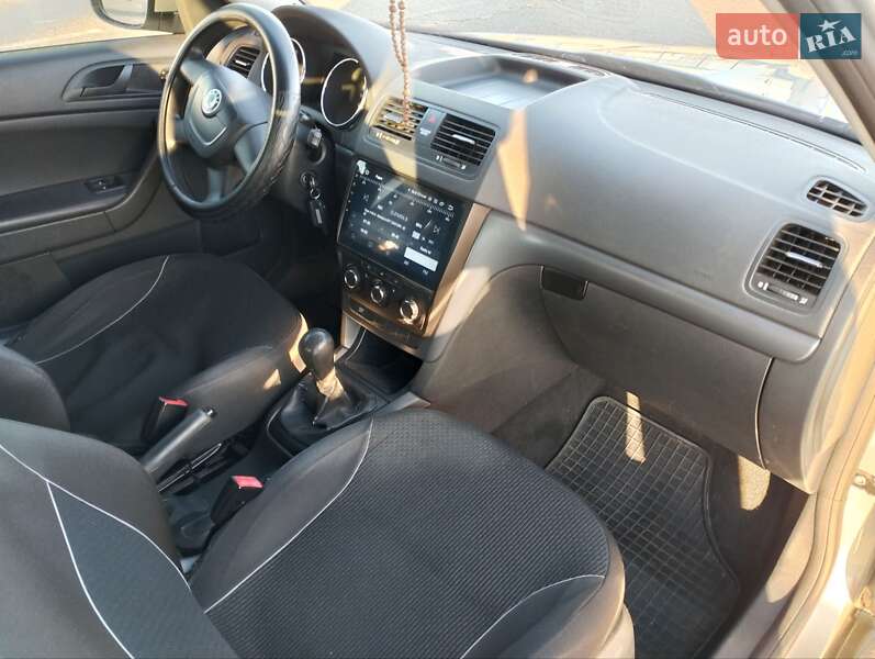 Внедорожник / Кроссовер Skoda Yeti 2012 в Киеве