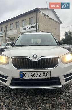 Внедорожник / Кроссовер Skoda Yeti 2015 в 