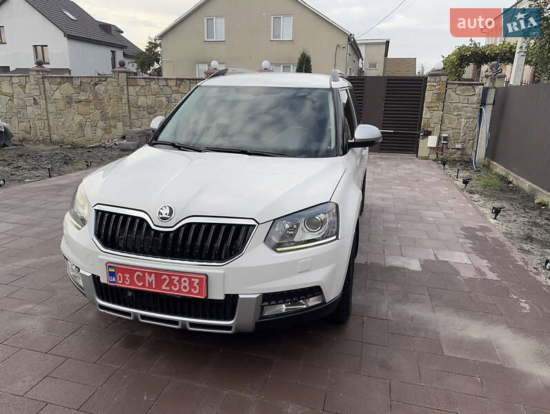 Внедорожник / Кроссовер Skoda Yeti 2017 в 