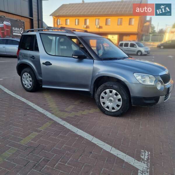 Позашляховик / Кросовер Skoda Yeti 2012 в Хмельницькому фото 12 Позашляховик / Кросовер Skoda Yeti 2012 в Хмельницькому